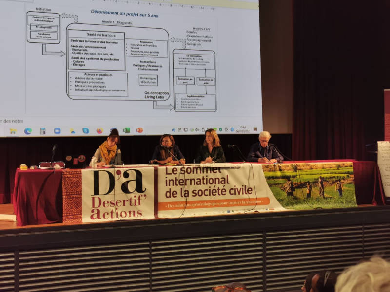 Partage d’expériences sur l’agroécologie au Sommet international de la société civile